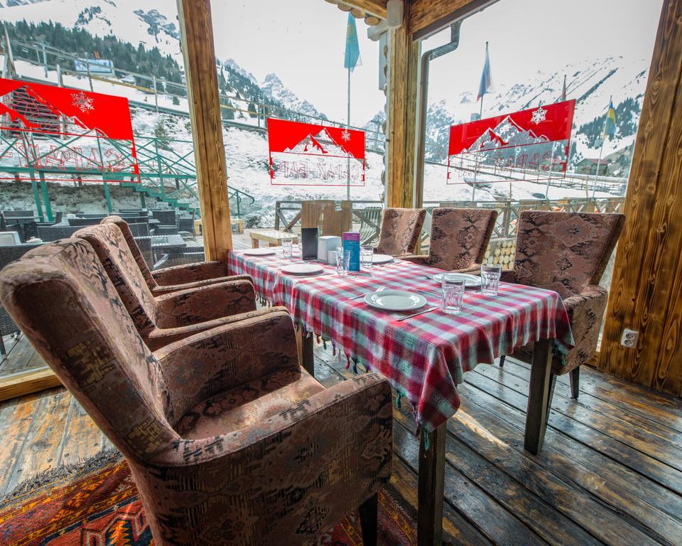 Shymbulak Resort Hotel Alma-Ata Buitenkant foto