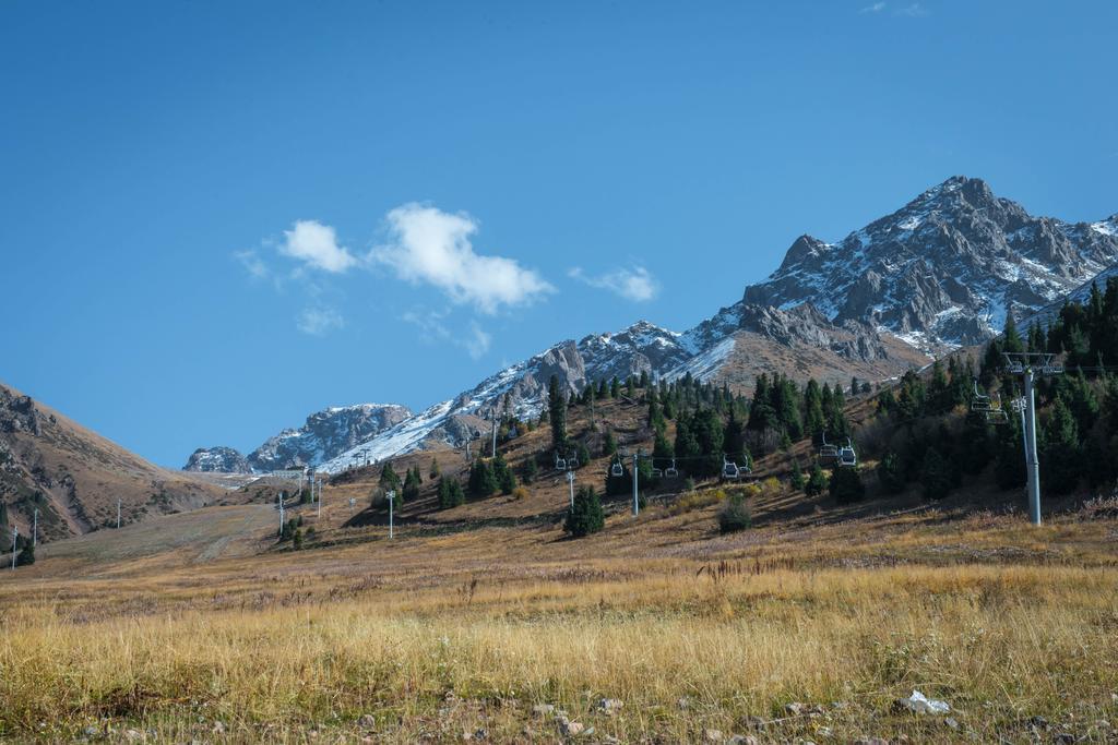 Shymbulak Resort Hotel Alma-Ata Buitenkant foto